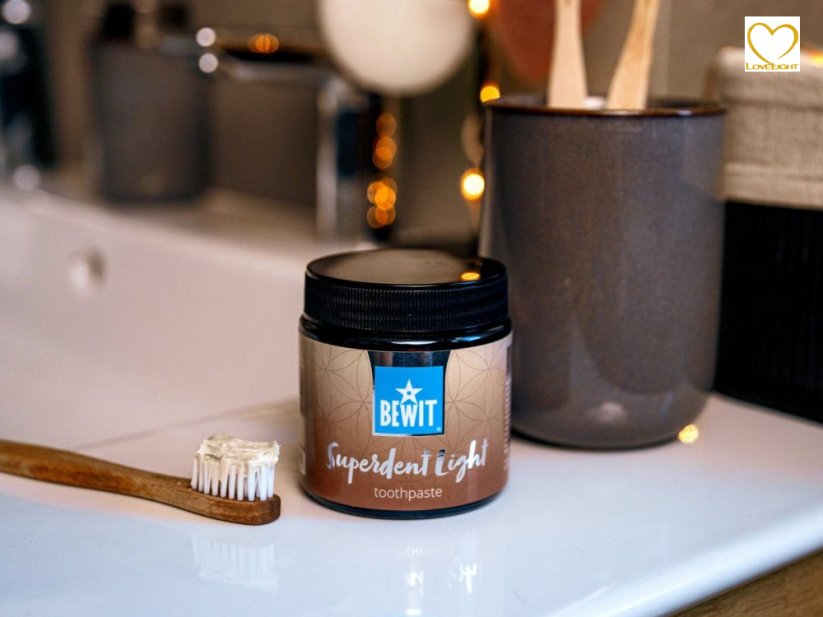 BEWIT Superdent Light - 100 ml - Pečující zubní pasta - balení: 100 ml