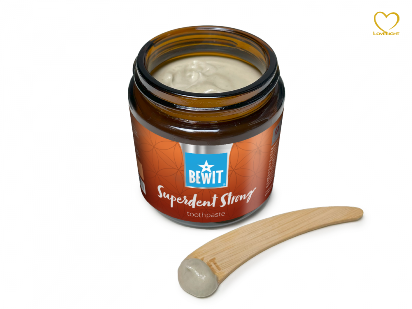 BEWIT Superdent Strong - 100 ml - Extra silná pečující zubní pasta - balení: 100 ml